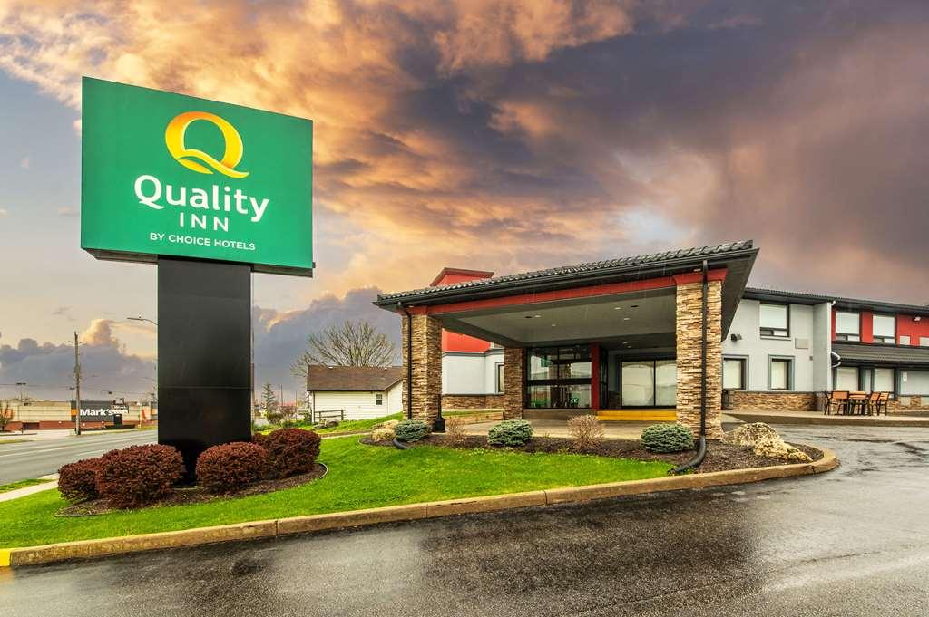 Quality Inn Leamington Bagian luar foto
