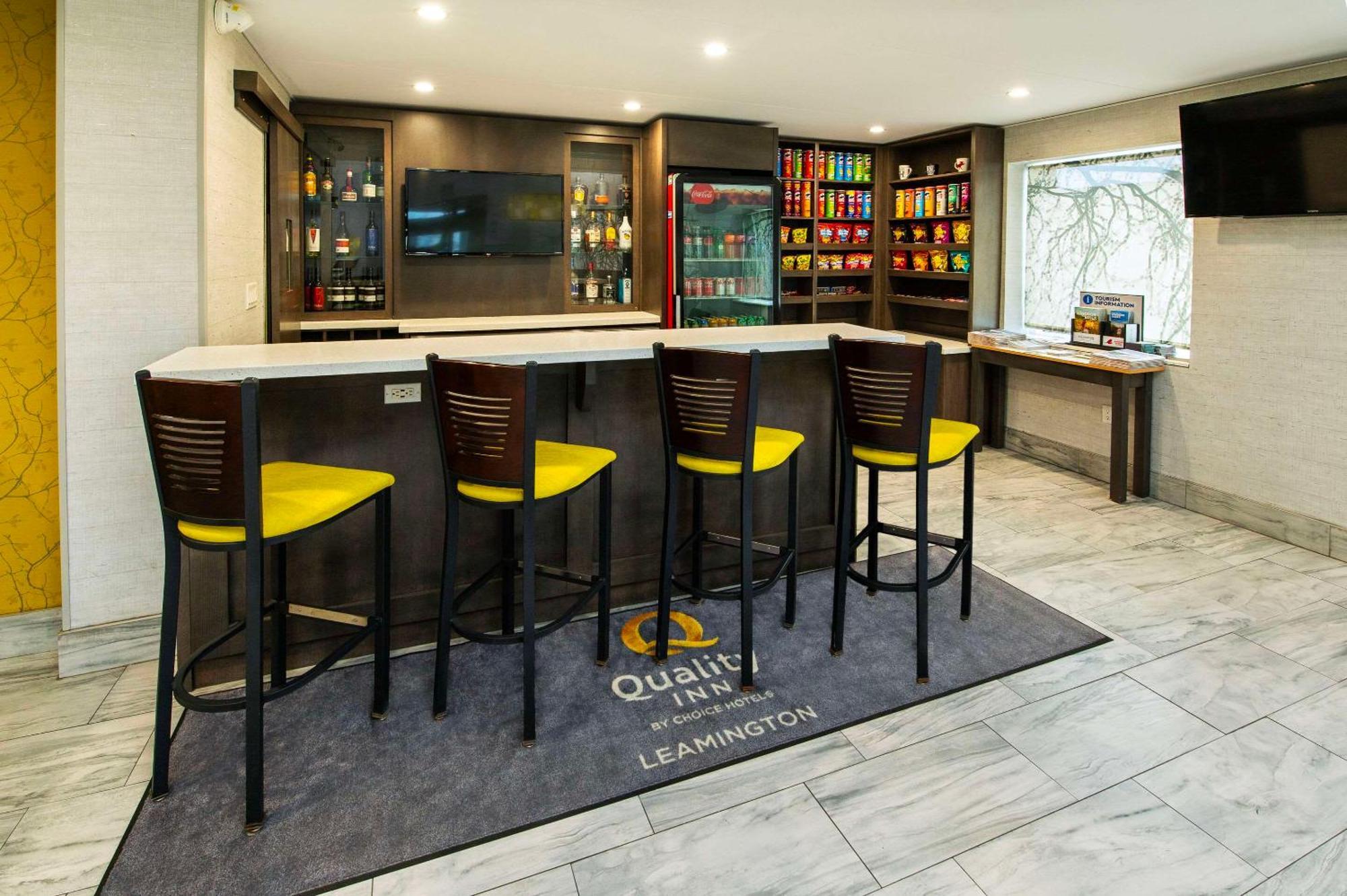 Quality Inn Leamington Bagian luar foto