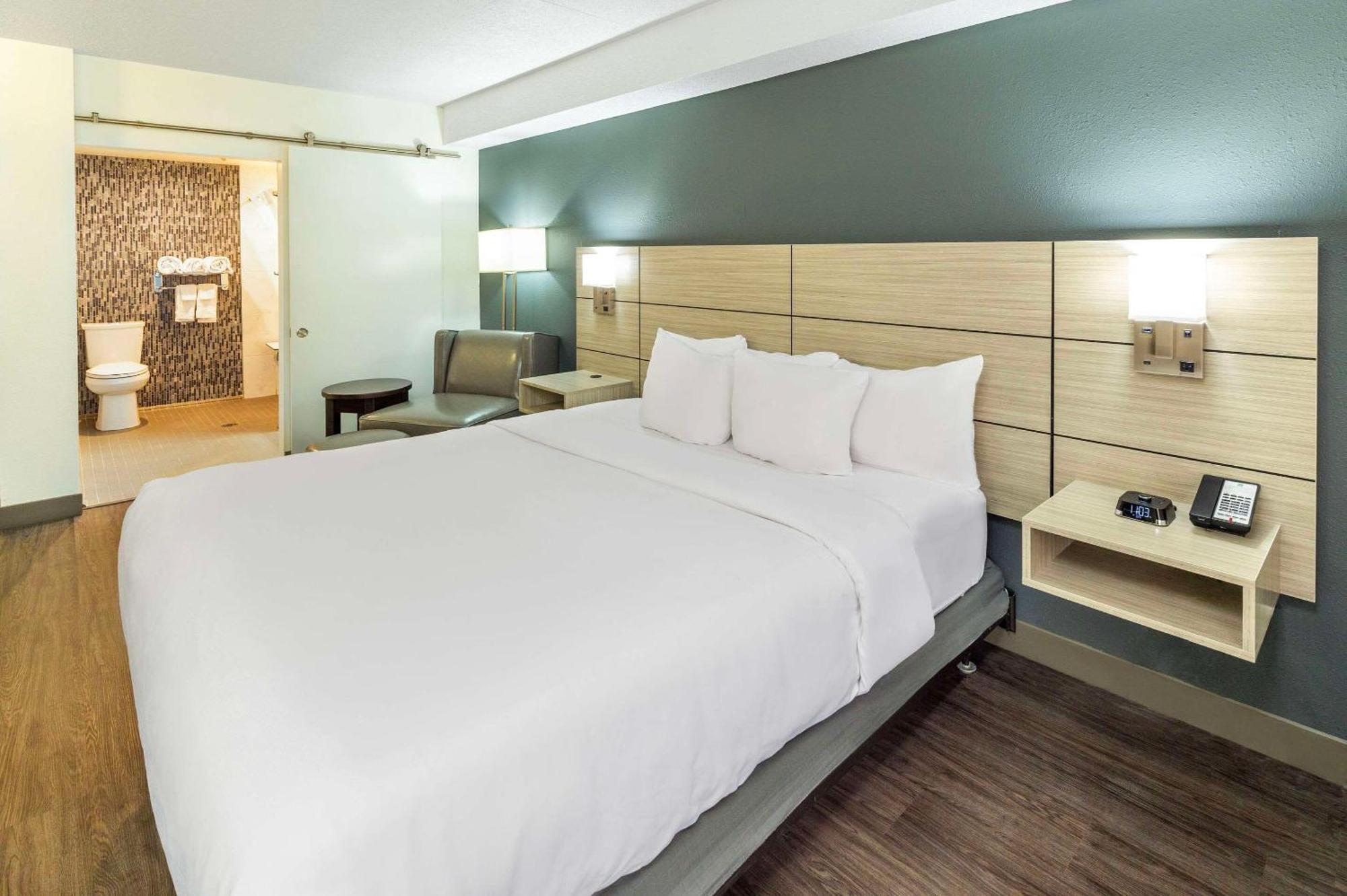 Quality Inn Leamington Bagian luar foto