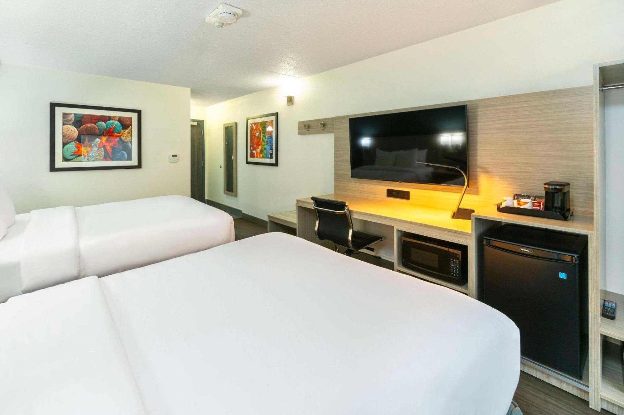 Quality Inn Leamington Bagian luar foto