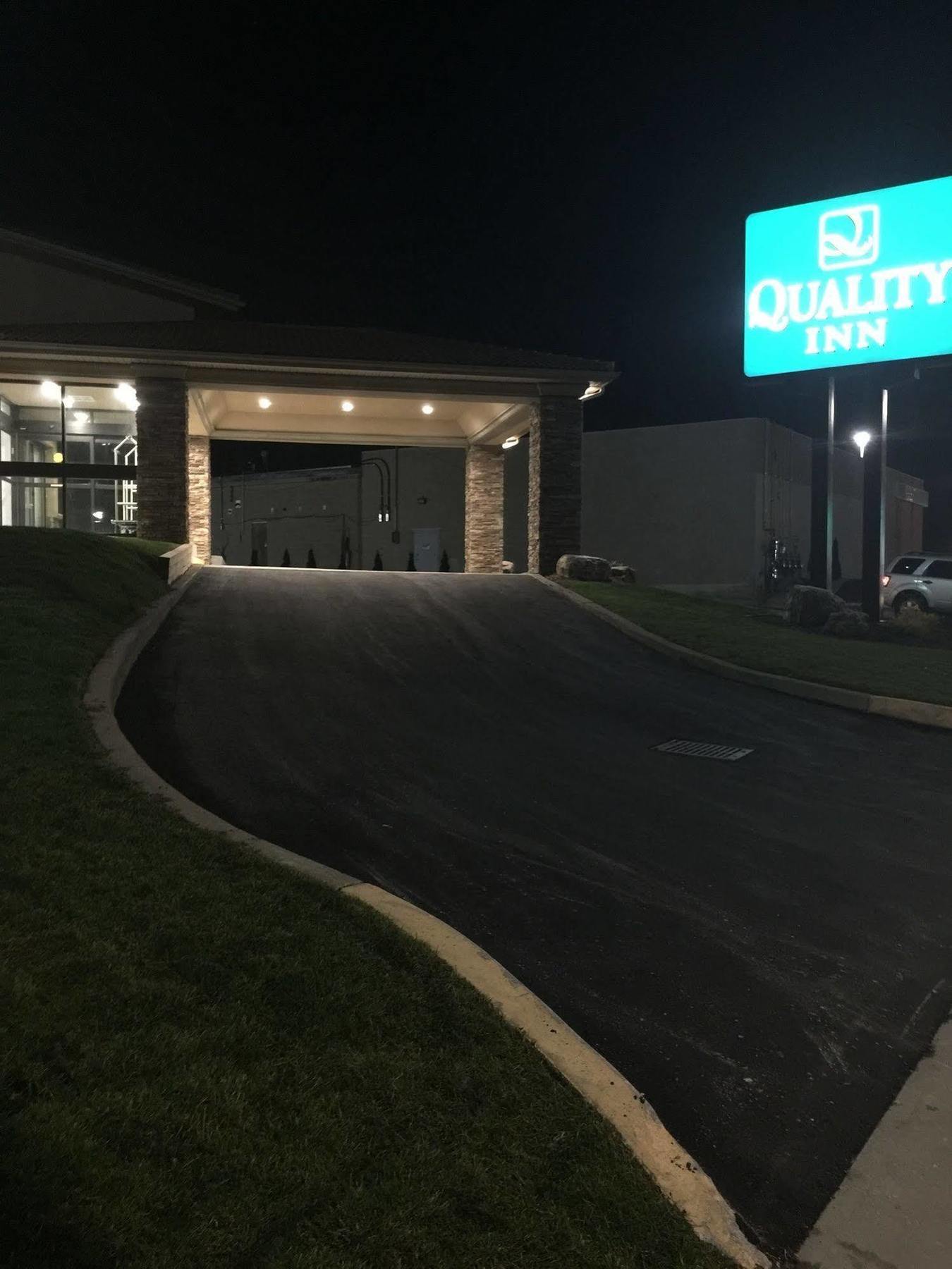 Quality Inn Leamington Bagian luar foto
