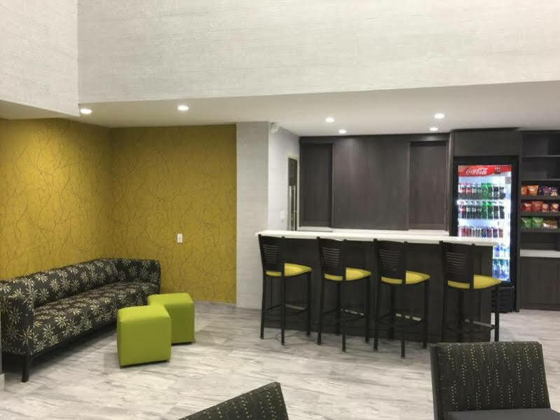 Quality Inn Leamington Bagian luar foto
